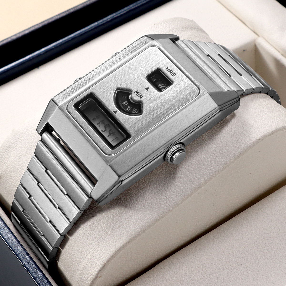 Fashion Quartz Electronic Dual - Vintage Digital Watch review and price